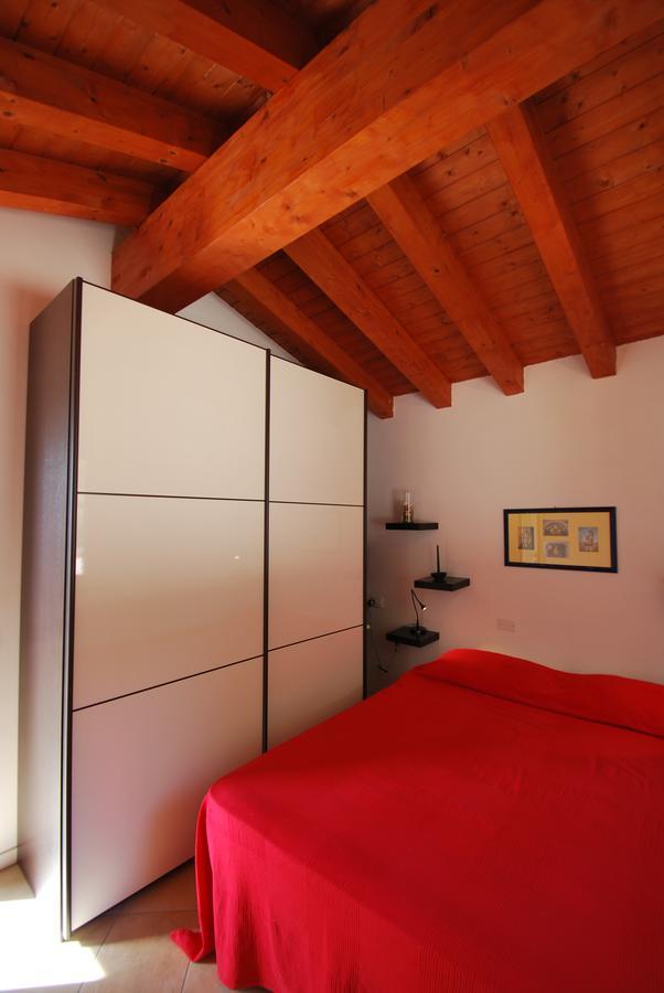 Villetta Ciclamino Casa Alzi Kültér fotó